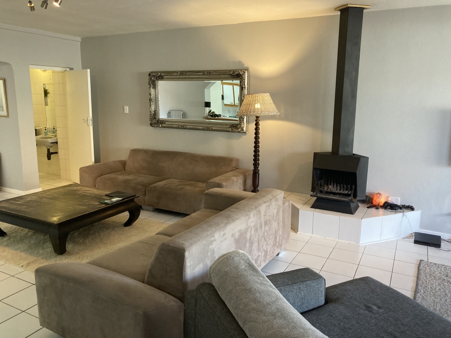 To Let 4 Bedroom Property for Rent in Beach Estate Western Cape